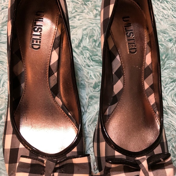 Unlisted black and white pump heels - Picture 3 of 5